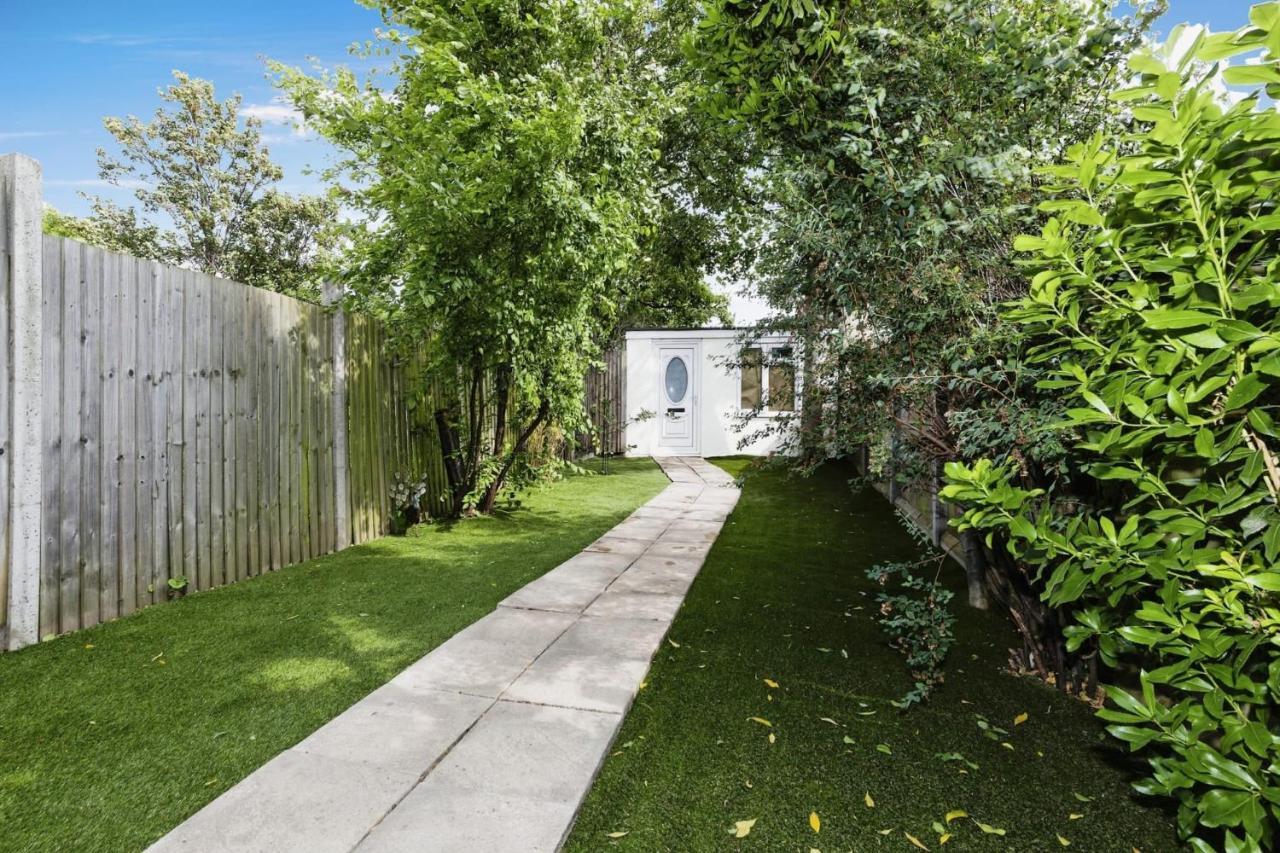 Your Chic 3Br Home Comfort And Style In London Exterior foto
